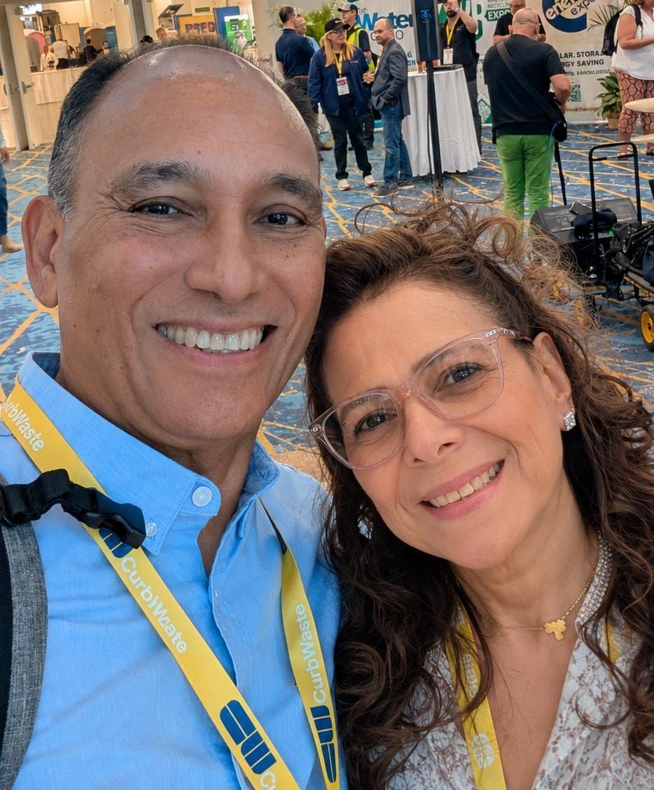 Portrait of Jorge Perez and Ana Rosario, clients of Floridas Seguros since 2018